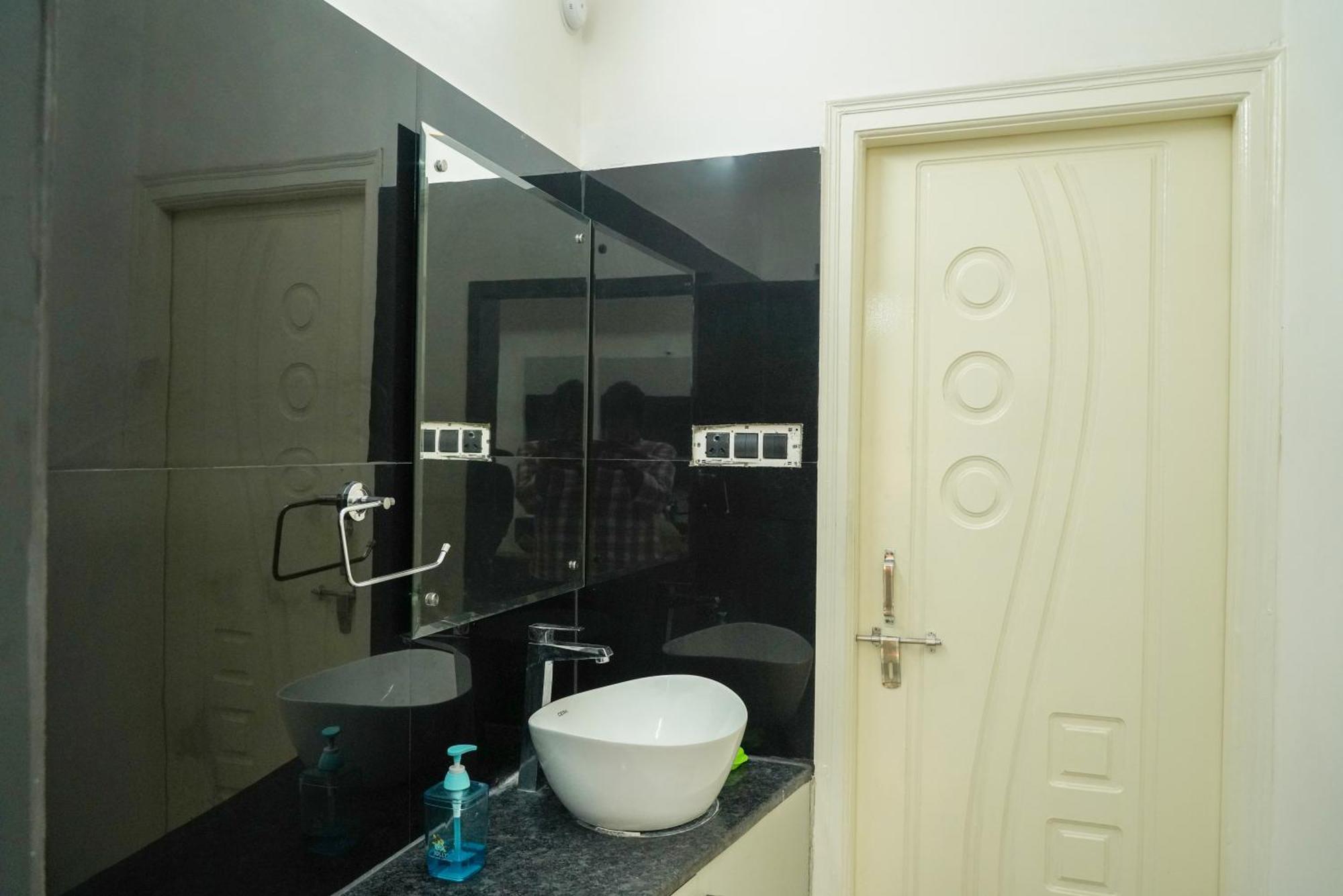 N Cube Serviced Apartments Χιντεραμπάντ Εξωτερικό φωτογραφία